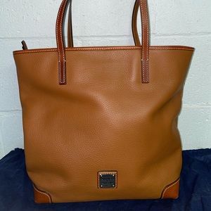 Dooney & Bourke Everday Tote
